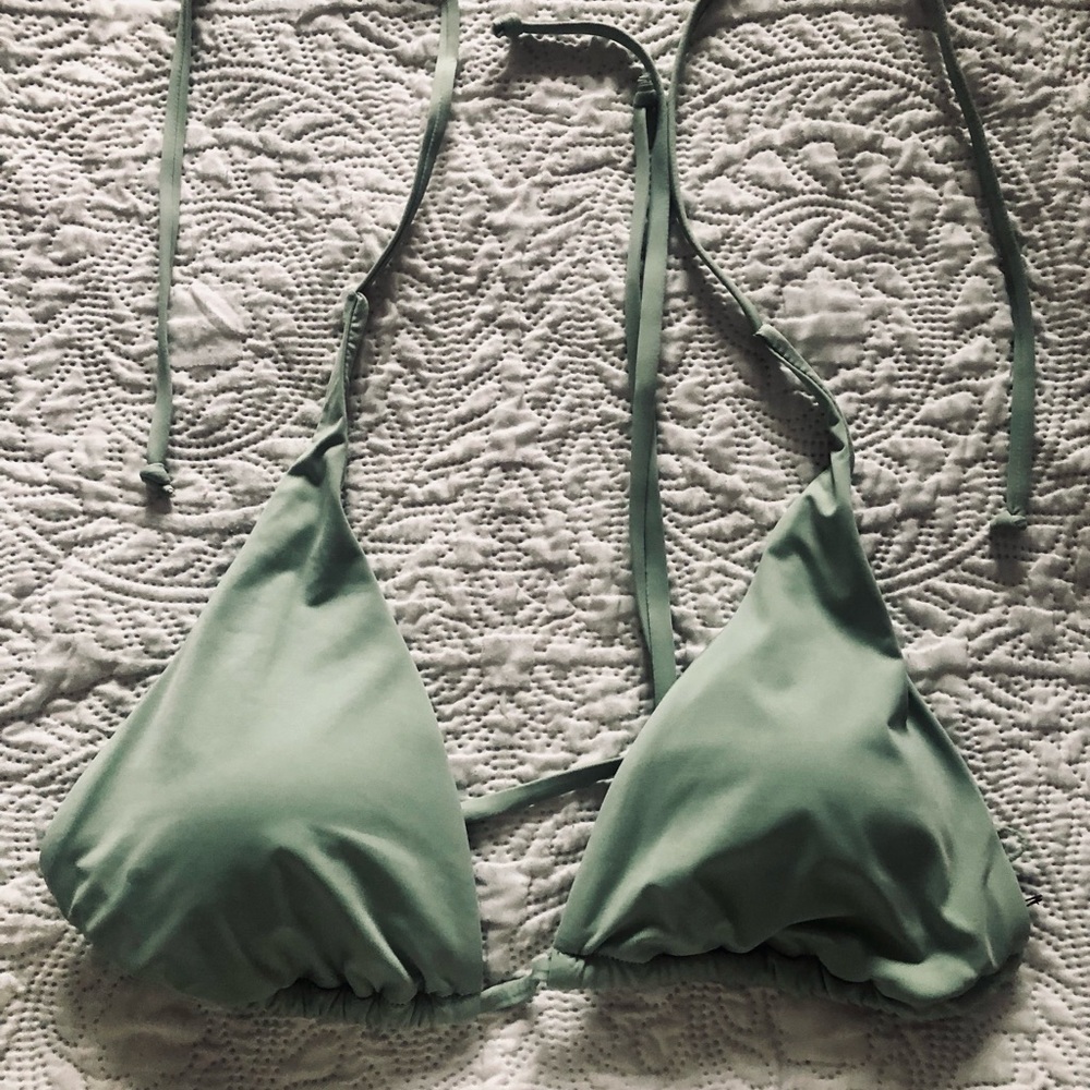 ARDENE XL Triangle Bikini Top *with lining inserts